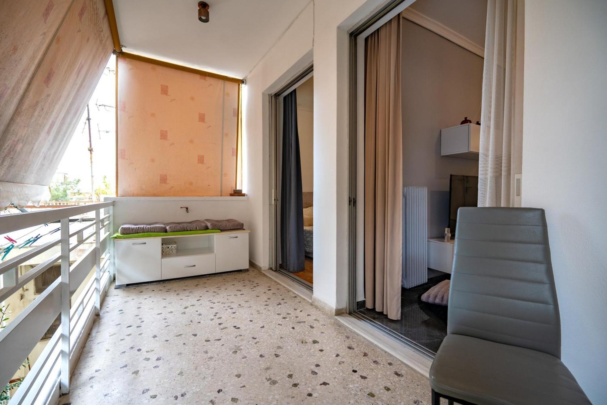 Neo Irakleio Train St. 1 Bedrm 4 Pers. Apartment Aten Exteriör bild